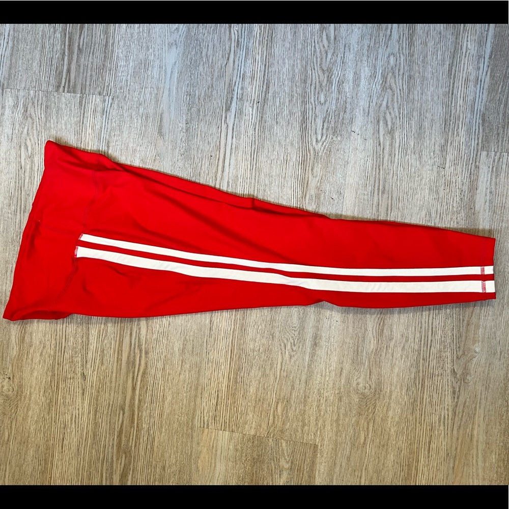 Red & Whited Striped Activewear Leggings - Picture 3 of 4